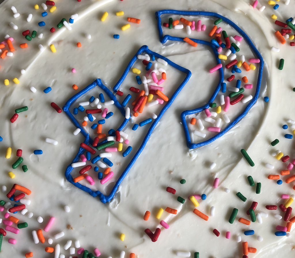 deedottiedot's tweet image. Happy happy birthday to one of my favorites @ProcessingOrg 💖 @p5xjs I know the official bday has passed, but we’re celebrating all month long. Yay to all the PCD2021s happening around the world! I had to make a real 🎂 🤗🥳🥰 #pcd2021 #pcd2021cake