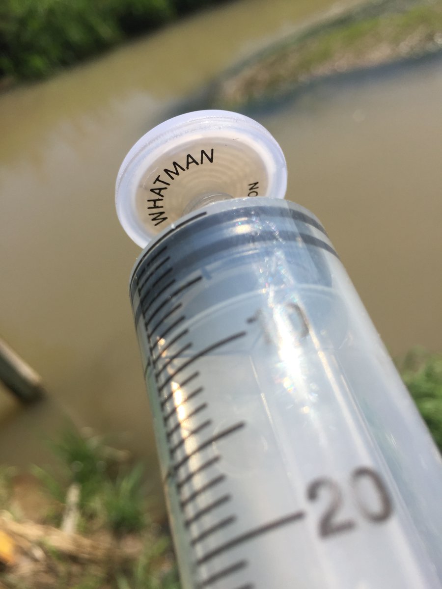 JonahVentures's tweet image. This photo was taken in the field in Nebraska. He&apos;s sampling a cattle lagoon for #sourcetracking fecal contamination using one of our JonahWater kits.