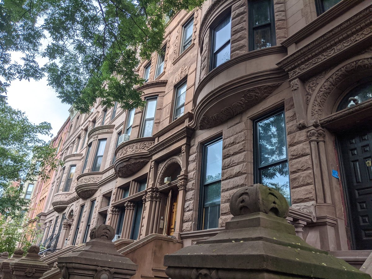 Cynthia | Adventuring Woman tweet media