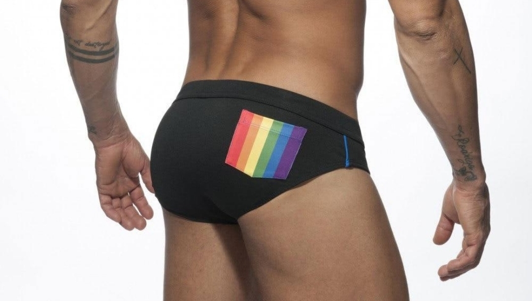 PrideMode's tweet photo. 🌈 Rainbow Pocket Swim Briefs
🌎 Free Worldwide Shipping 🌍
https://t.co/zkQ2LS0pZT
#Pride2021 #Pride #GayPride #QueerPride #RainbowPride #RainbowStyle #QueerStyle #gaylifestyle #gayfitness #gaytwitter #LGBTpride #LGBTQ #LGBTQIA #LGBTQIApride #LGBTQIAplus #PrideMode https://t.co/kterqX02Iw