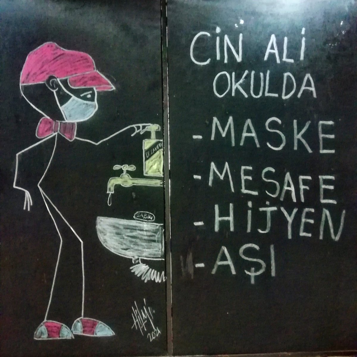 simsek_hilmi's tweet photo. Cin Ali serisini resimleyen illüstratör Selçuk Seymen, önceki gün Ankara’da vefat etti. Anısına saygıyla okul panomu bu sabah biraz buruk güncelledim. #cinali #egt #selçukseymen #okul #eğitim #FloryaKoleji #görselsanatlar #COVID19 https://t.co/yOzhGPcnOI