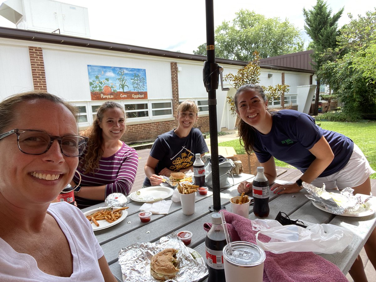 Julie Kaufman tweet media