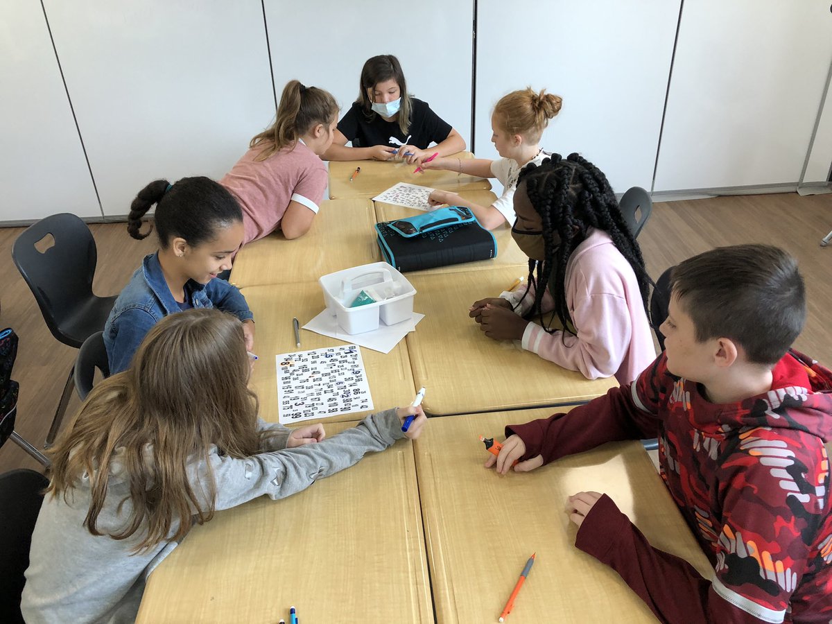 hjsteampuma's tweet photo. Today in math we discussed "What working in groups L👀ks and Sounds 👂🏻like". Most students answered that everyone should be involved! https://t.co/Ljrx0Qf6j4