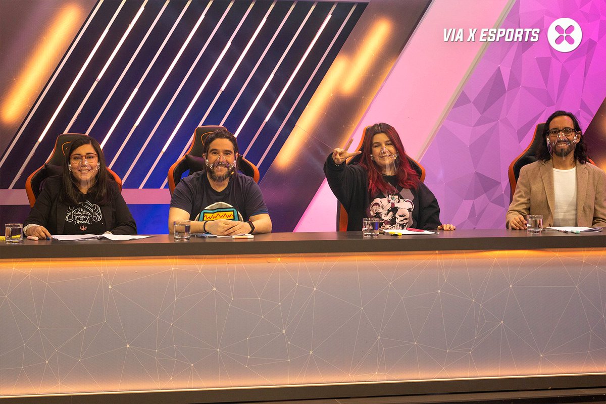 viaxesports's tweet image. Tuvimos una final de infarto en el Torneo #RoboticFest2021 🤖 ¡Felicitamos al equipo campeón: #MasterCit! 🎉🏆
Agradecemos a todos los equipos por participar, a nuestro querido jurado, al @MineducChile y @fpaisdigital 🤓💜