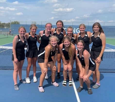 👇Look who had a fantastic Friday...the E-G girls' tennis team came home with 3 wins today defeating Duluth Marshal 6-1, Crosby-Ironton 6-1 and Mora 7-0! Couldn't ask for a better start to the season!🎾 Way to go!