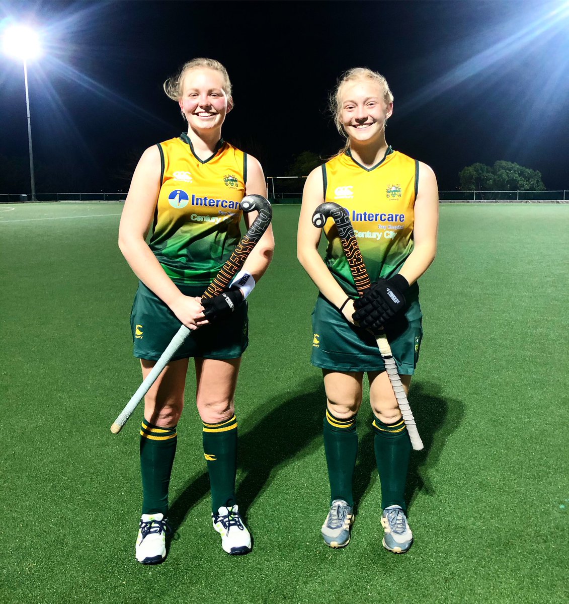 Congratulations to Morgan Mantel and Lauren Whittaker for making their Fairmont first team hockey debut tonight against Rustenburg.

#FairmontHockey 
#GreenMachine 
#WeAreGreen