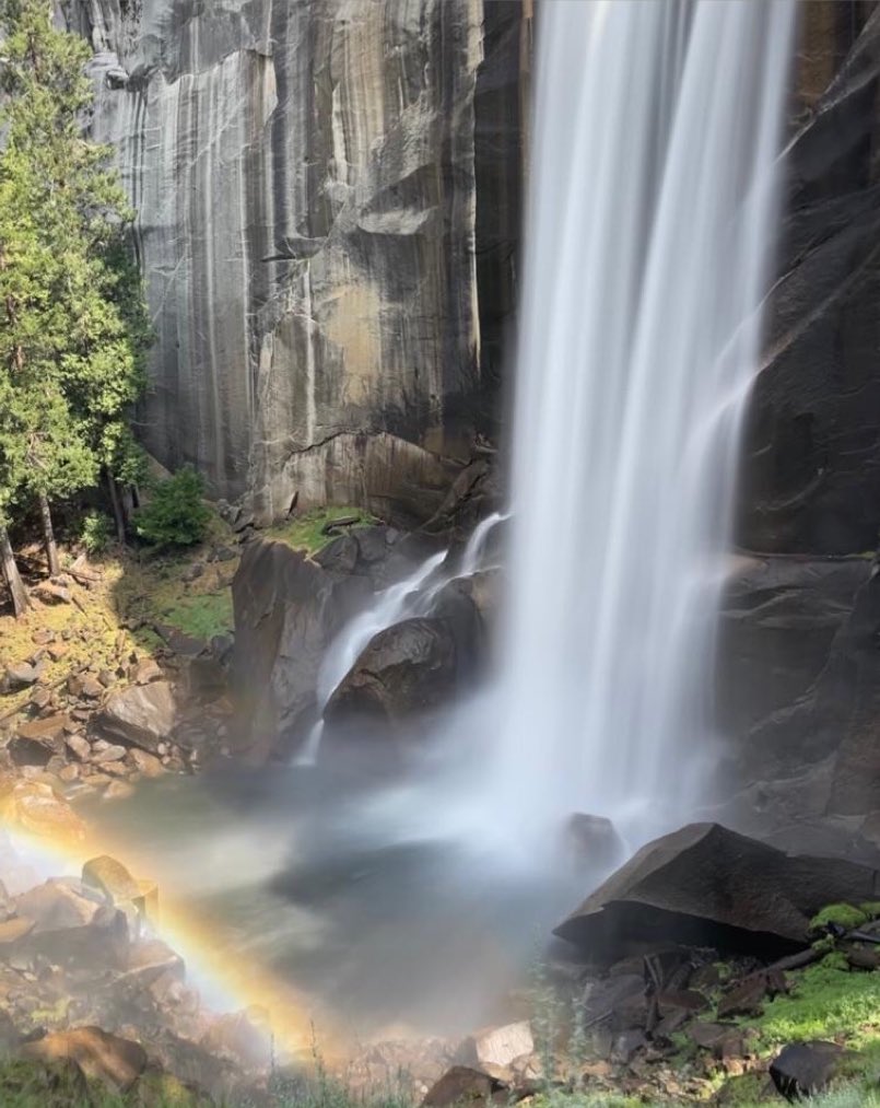 Sharing my treasured shot from recently visited Vernal Falls hike, Yosemite National Park, California on World Photography Day, 2021 
#nationalparks #California #yosemite