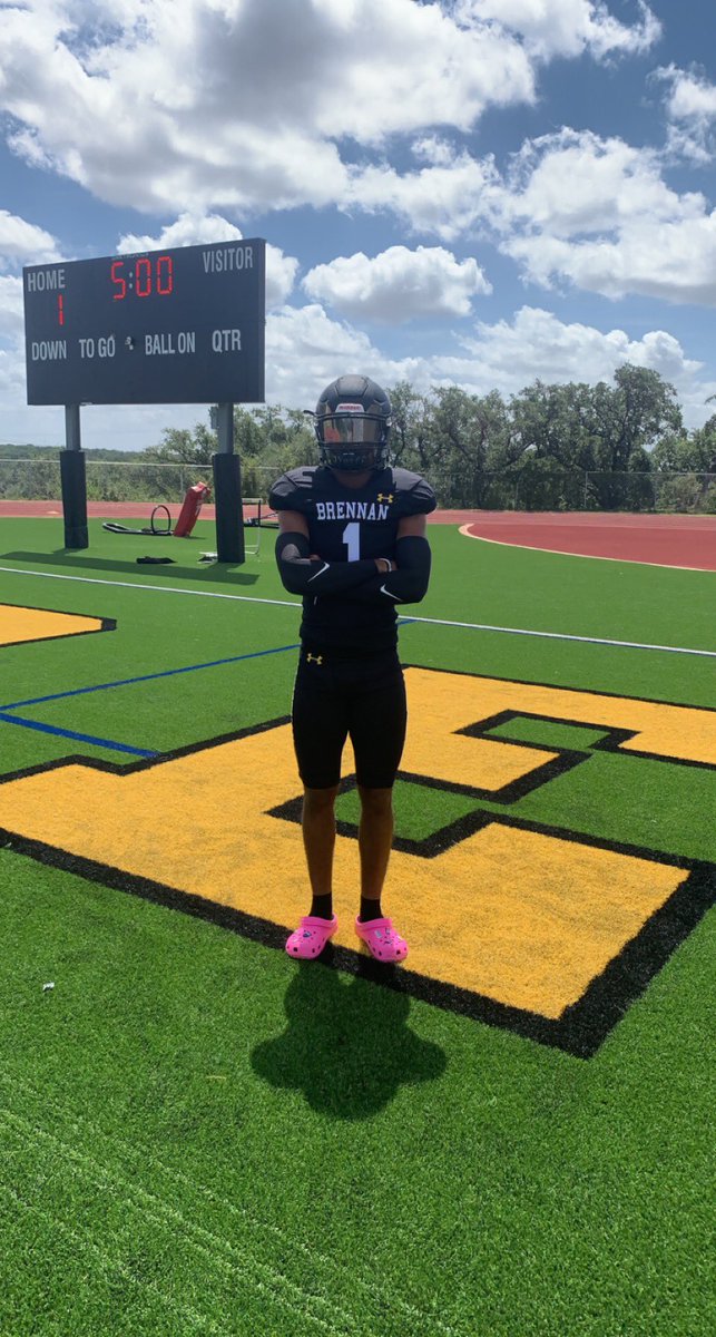 theTylerTurner's tweet photo. All I’m gon say is before fame I been the truth. 🌟 #Y3AR @BFNDFball #BFND https://t.co/1fSBUMttkj