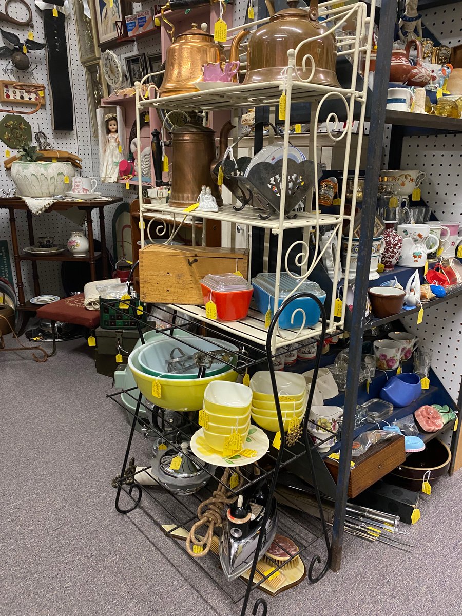 NolaBarger's tweet photo. Iowa State Fair SALE
SHOP DEALER 72
for these items &amp; lots more
15% OFF 
August 12-22
Antiques Iowa Antique Mall
Story City, Iowa
The entire mall at least 15% OFF

Shop our mall, or if you see something you like, buy it by phone.
(515) 733-9311

10-7 daily
right off I-35
Exit 124 https://t.co/B0AvIARtmZ