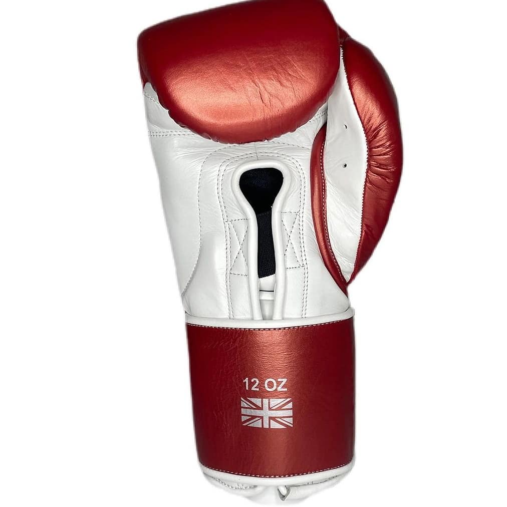 GearsFight's tweet image. We making custom Boxing glove &amp;amp; with custom logos. Export in the worldwide What’s App# ☎️📞 +923056526352
Instagram @mutualfightgearss   #uk #usa🇺🇸 #usaboxing #usafitness #germany #boxingtraining #boxingworkout #punching #mutualfightgears #gym #germanyfitness #germanyboxer