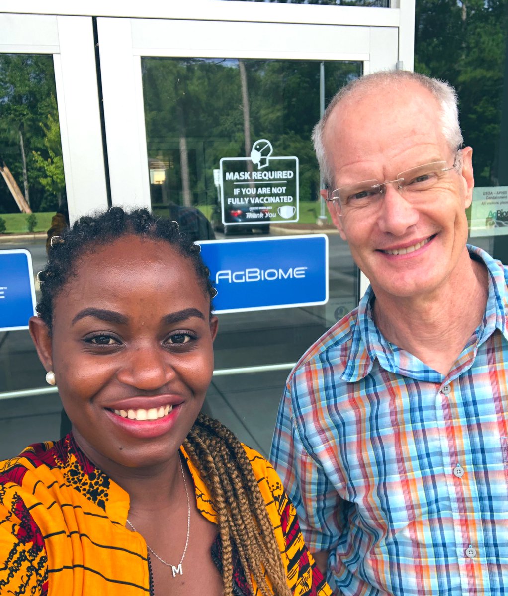 modestannedi's tweet image. It was great to meet with @erward, co-founder of @agbiome and advisor of @BigPurpleTomato - a rich purple tomato with increased level of anthocyanins. 

Check out the #BigPurpleTomato: bigpurpletomato.com