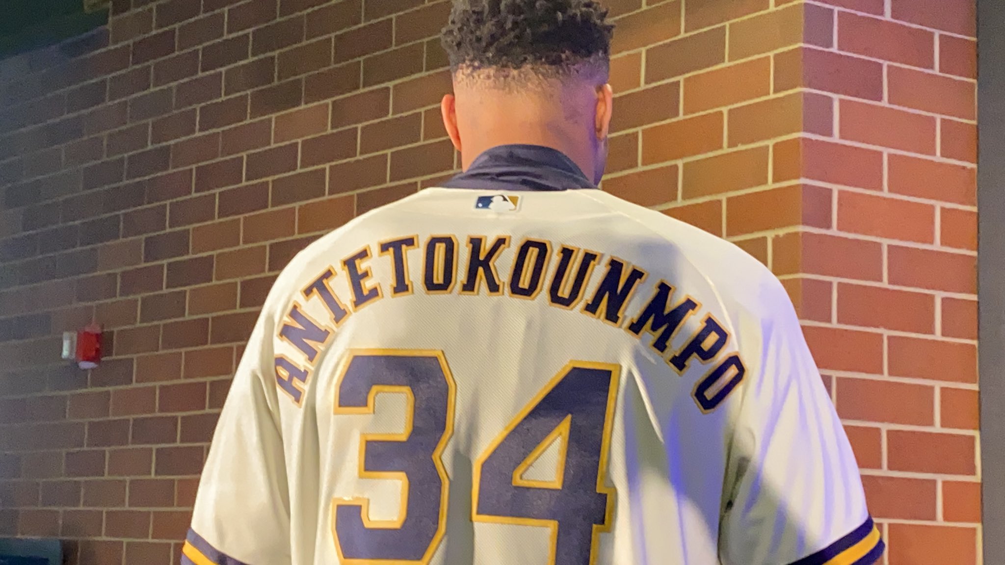 Tony Atkins on X: Giannis Antetokounmpo in a #Brewers jersey.   / X