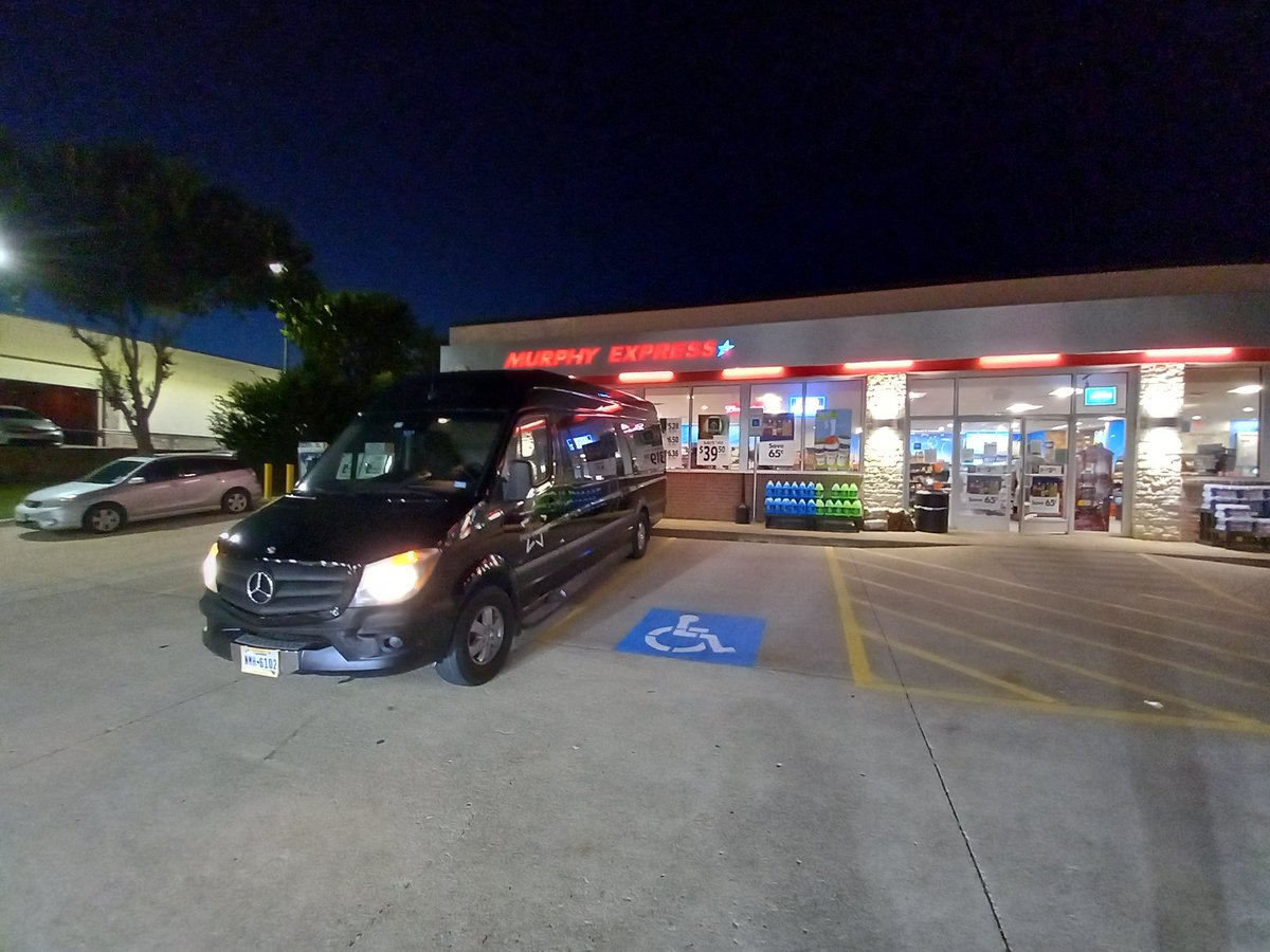NTXPartyBus's tweet photo. Lone Star #SUV &amp; #Limo LLC
(469)265-4527 https://t.co/q1CqoBJtgs 

Stopping for #BacheloretteParty 
Restroom break #LoneStarPartyBus 
#TheColony stop in #Euless #Texas Enroute to #FortWorth #Stockyards https://t.co/TuprlTyfBn