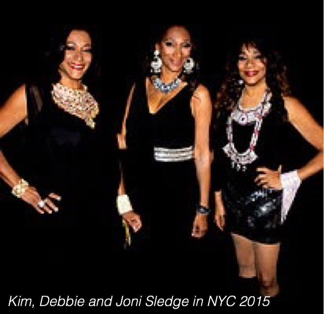 espofootball's tweet photo. #BTD Aug21,1957 #KimSledge singer #SisterSledge 1979 US #2 & R&B #1 "We Are Family", 1979 US #9 & R&B #1 "He's the Greatest Dancer", 1985 UK #1 & R&B #32 "Frankie", +9 R&B and 11 UK Top40 singles @SisterSledge_ https://t.co/s78YP4JrSR