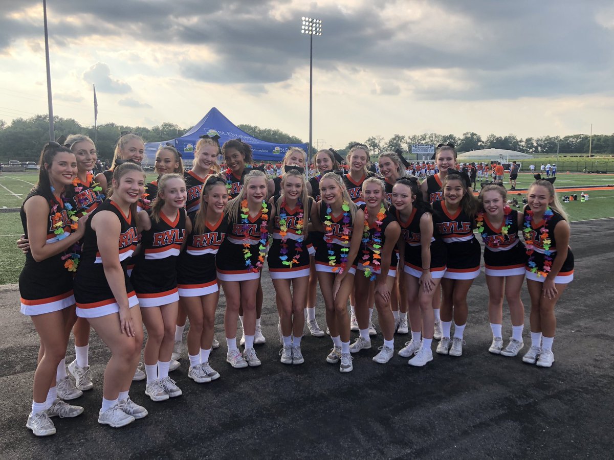 Ryle Cheerleading tweet media