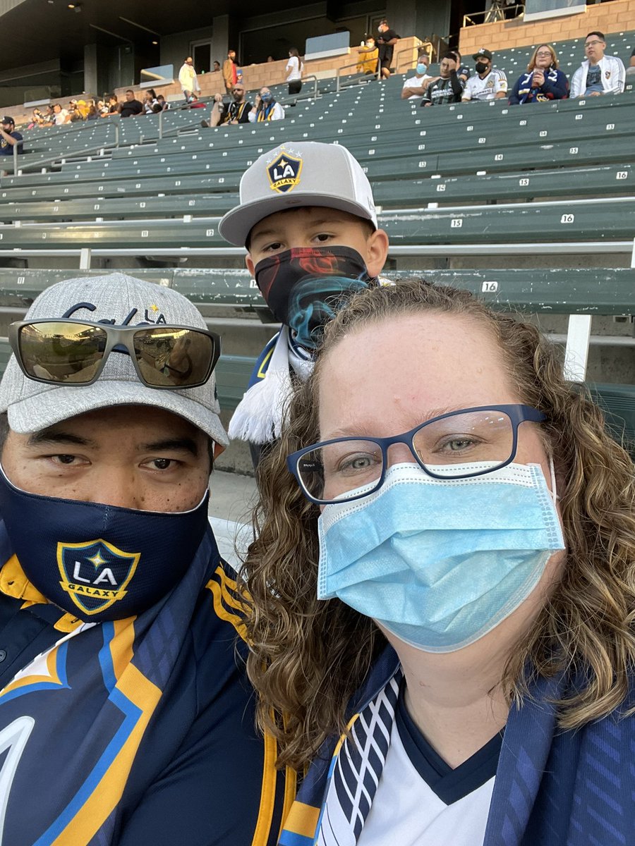 Bulldog82080's tweet photo. Spending my birthday with the #LAGalaxy!!! https://t.co/WDB7T3ubGt