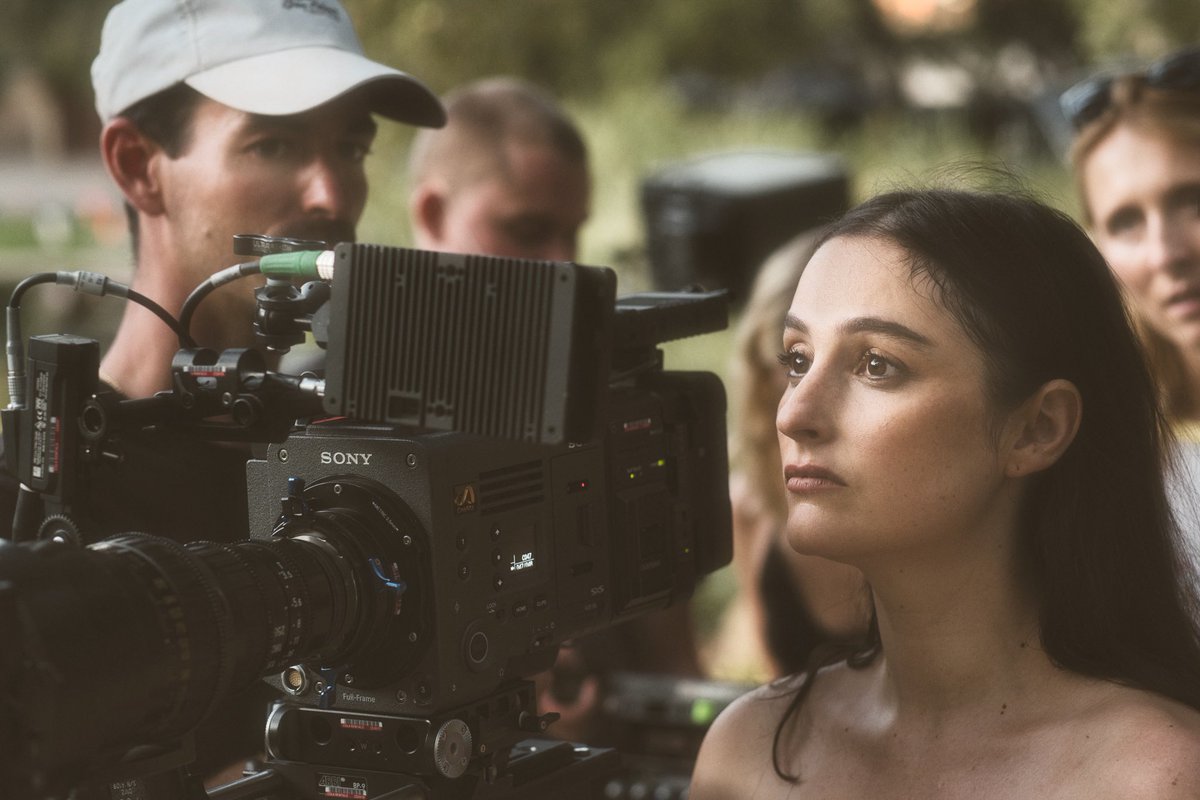 hernameisBANKS's tweet photo. 🎥 🎬 https://t.co/enbyY3qA6w