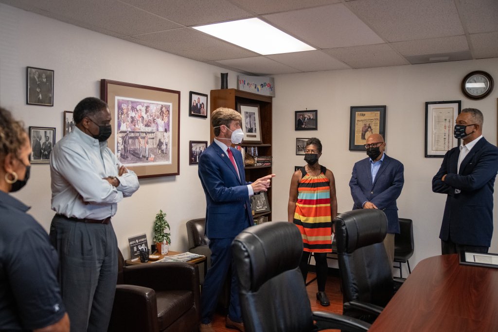 RepGregStanton's tweet photo. Today I presented @ClovesCCampbell and @Az_Informant staff with a Congressional Record commending 50 years of diligent reporting.

The paper has documented the history, successes and leadership of African Americans in our community. Here's to the next 50 years and beyond! https://t.co/jFTpzjq2V1