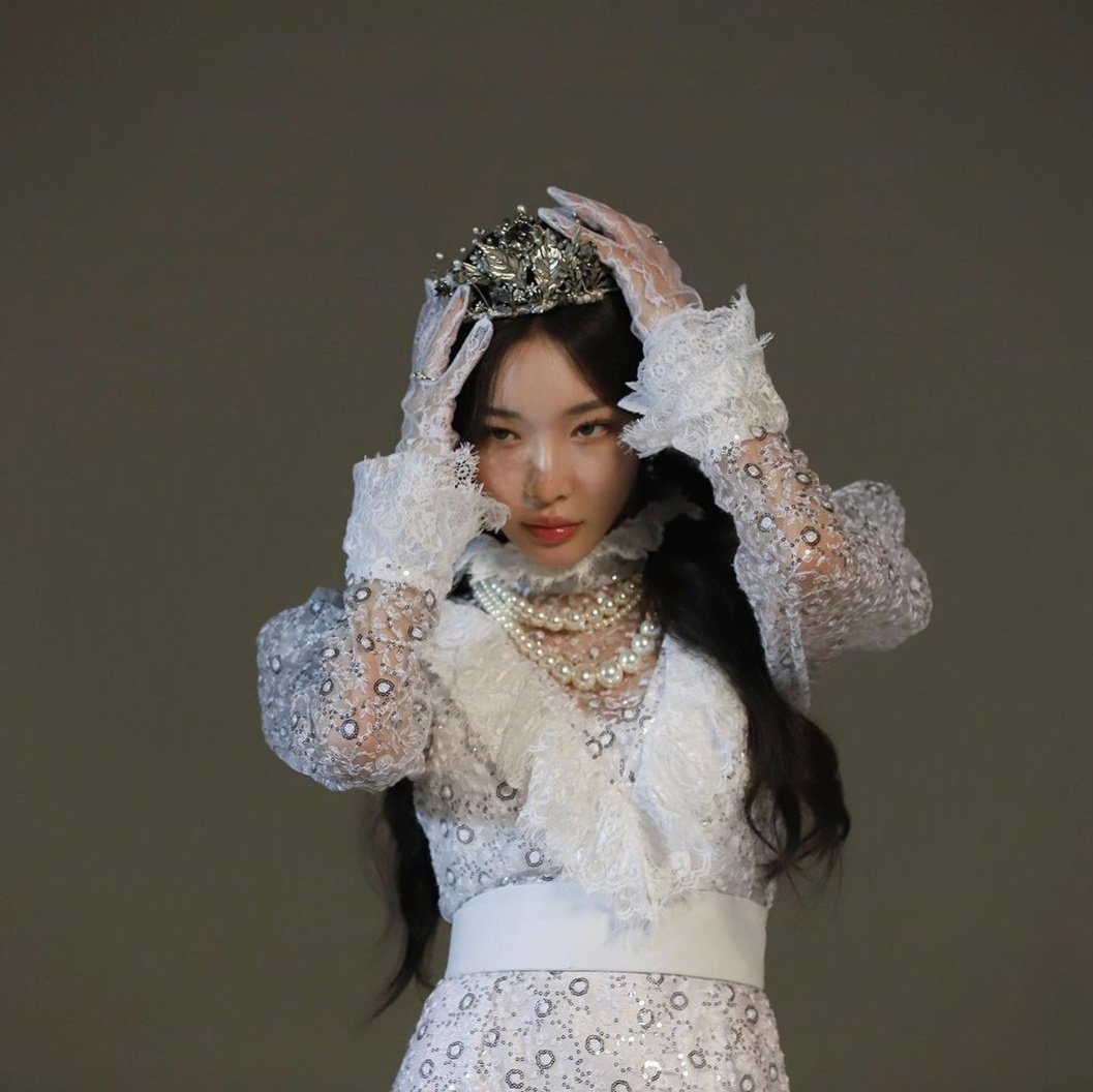 kchIooks's tweet photo. queen of the world
#CHUNGHA #청하 https://t.co/UAFeYmxJdC