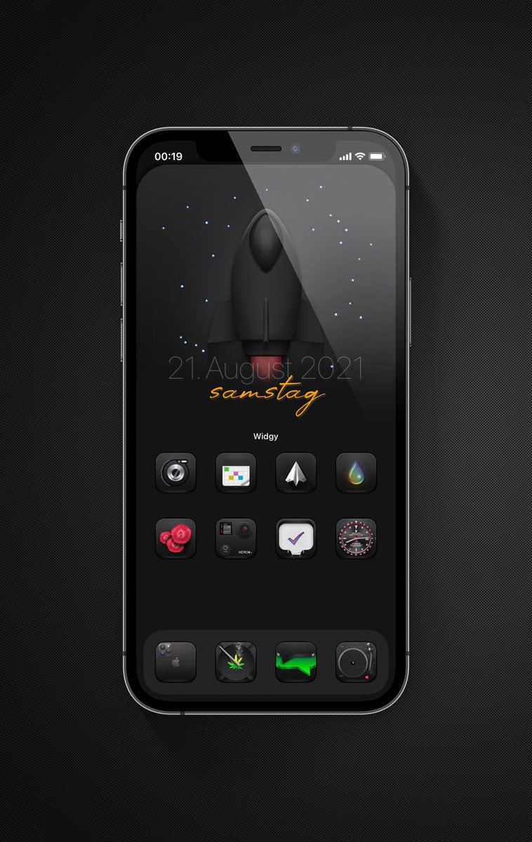 cub_dom's tweet image. Icons Collection and Æ by @Attairdu57slm Wallpaper by @kleinmone Mockup by @screenshot_pro Clear Spaces by @ClearSpaces_ #iOS15beta6 #nojailbreak