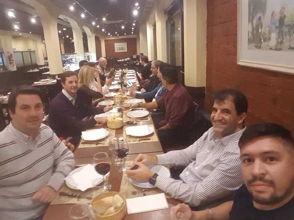 lfernigrini's tweet photo. @oracleace @AIOUG @oracleugs @groundbreakers #PhotosOracleACEs at OTN Latam Tour 2017 in Buenos Aires @ar_oug https://t.co/qaTi0ZP0IS