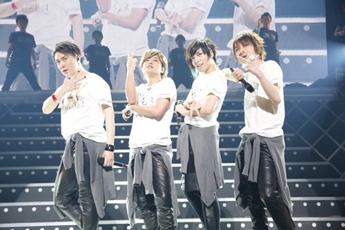 Hope_meets_Tae's tweet photo. Please stay safe @ta2hisa_suzuki 😭💔We will always support your amazing work
Please rest well and come back to make more good memories with your fans, your bands, your fellow seiyuu, we need your beautiful voice
💌fan from France
#LoveAndSupportForTatsu
#YouHaveUsTatsu https://t.co/3CEMRVKhqv