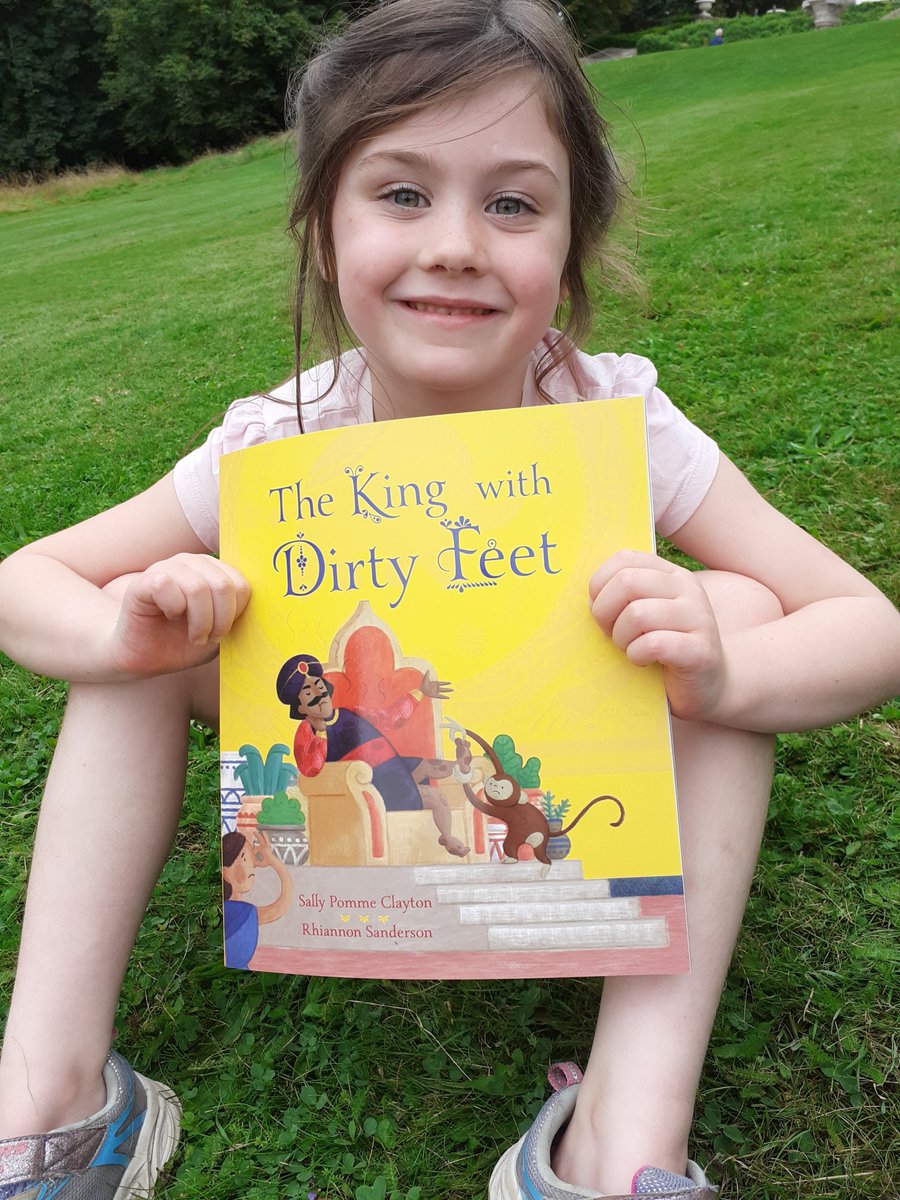 @SallyPommeStory @WaddesdonManor Thank you for a wonderful event and an incredible storytelling session. Our daughter is very proud of her new book and has been quoting your lines all day..