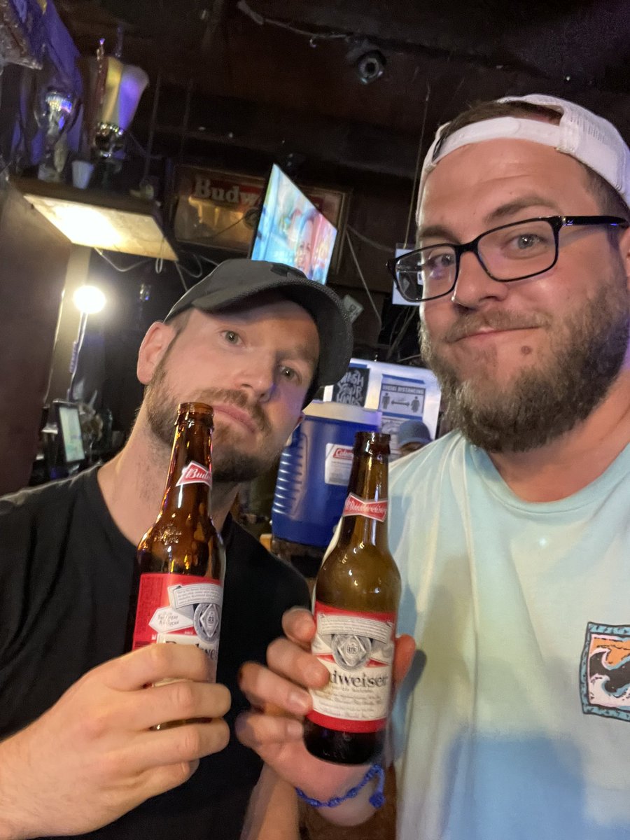 BeardedBlevins's tweet photo. Without downloading any new pics, where are you mentally https://t.co/D7oMLGGPeh