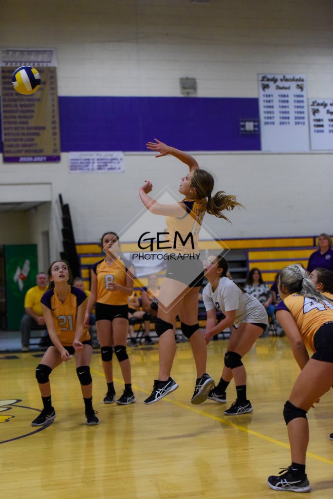 GregMeeks6's tweet image. Franklin Co. vs. Grundy Co. Varsity Volleyball 8-19-21
Check out the entire album on our GEM Photography Facebook page.