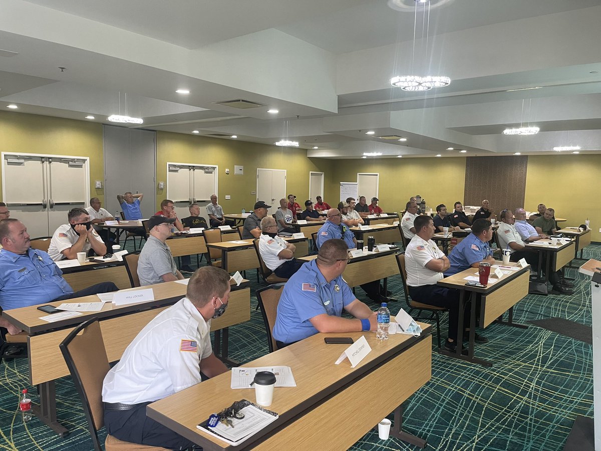 TenzingaSherpa's tweet image. Day 1 is a wrap. Great discussion with awesome leaders. #officerdevelopment is critical to the future of our fire service leaders.