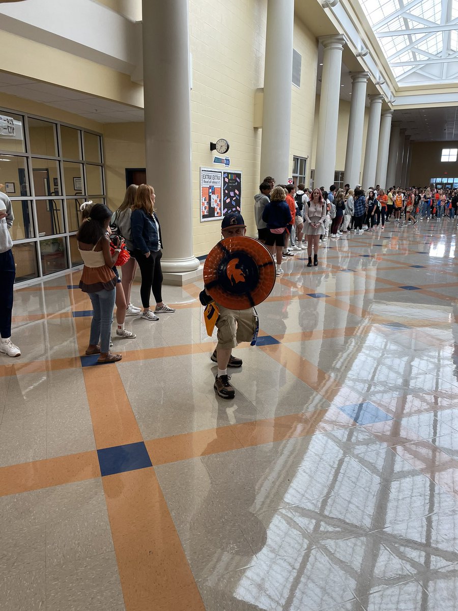 wcsSHSAthletics's tweet photo. #OleSparty https://t.co/TBRM821Ph0