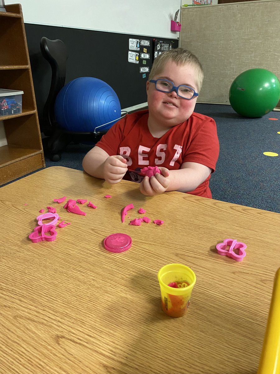 The first full week back to school was a blur, but we sure did have fun! 💙

<a href="/MalonePrincipal/">Troy Malone</a> <a href="/MPS_Morton/">Morton Elementary</a> #MavsMoveMountains #Proud2bMPS