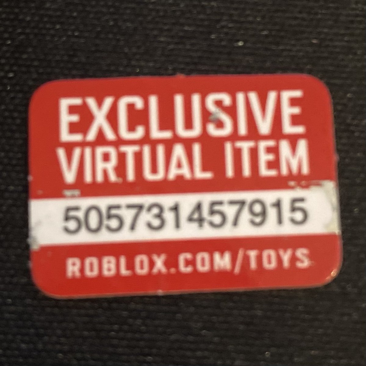 brittdaycake's tweet photo. ALRIGHT LAST ONE OFFICIALLY
a RoPhone!
How cute!
Congrats to everyone who redeemed 🤍
this was fun, I love being able to give you guys stuff!!
HUGE SHOUTOUT TO @FishyBlox FOR FUNDING THIS TARGET HAUL LOL
he loves to spoil you guys💜
#fishyarmy #cakearmy 4 life 🥰 https://t.co/uhfjQOoXCw
