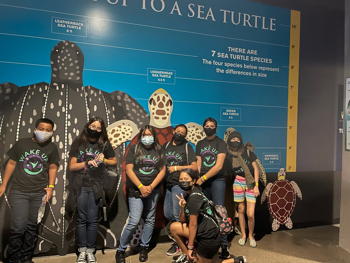 EstrellaCSD's tweet photo. Our #WakeUpClub scholars attended an academic field trip to @OdySeaAquarium today. #oneteamunafamilia https://t.co/W86d53e620