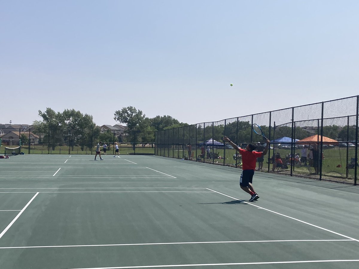Raiders having a strong finish to the Tom Moore Invitational. Great day of tennis. @RangeviewAthle1 <a href="/VPPrepAthletics/">Vista PEAK Athletics</a> <a href="/aurorasports/">Sentinel Prep Sports</a>