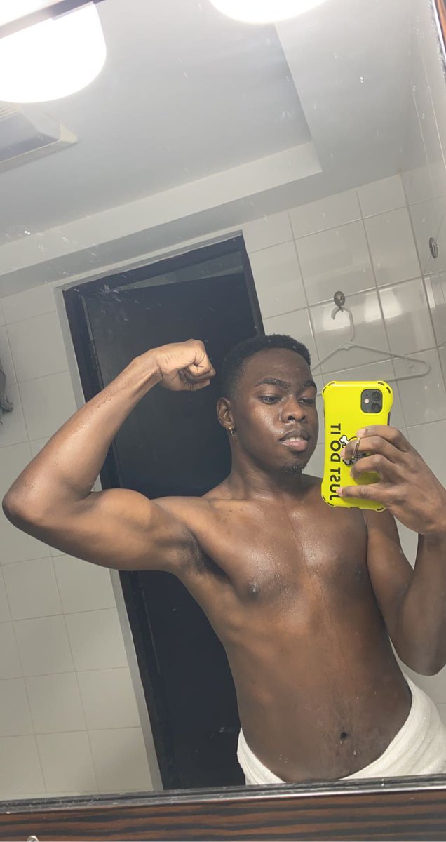 JustyLady's tweet photo. You know what…… I WILL flex on y’all https://t.co/o6rZ5hp5jb