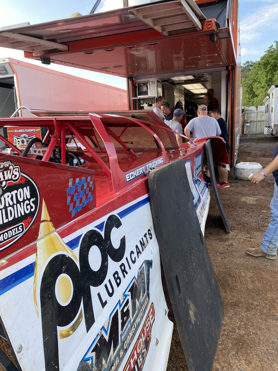 Wishing <a href="/eckert24/">Rick Eckert</a> luck and blazing speed tonight <a href="/WilliamsGrove/">Williams Grove Speedway</a> with <a href="/WoOLateModels/">World of Outlaws Late Models</a> tonight! 🏁