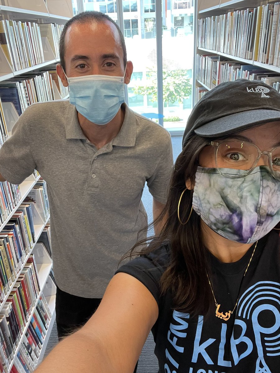 DJZibaZ's tweet photo. Long Beach Public Library visit! 📚 #LBPLStudio https://t.co/GQg96GpJXX