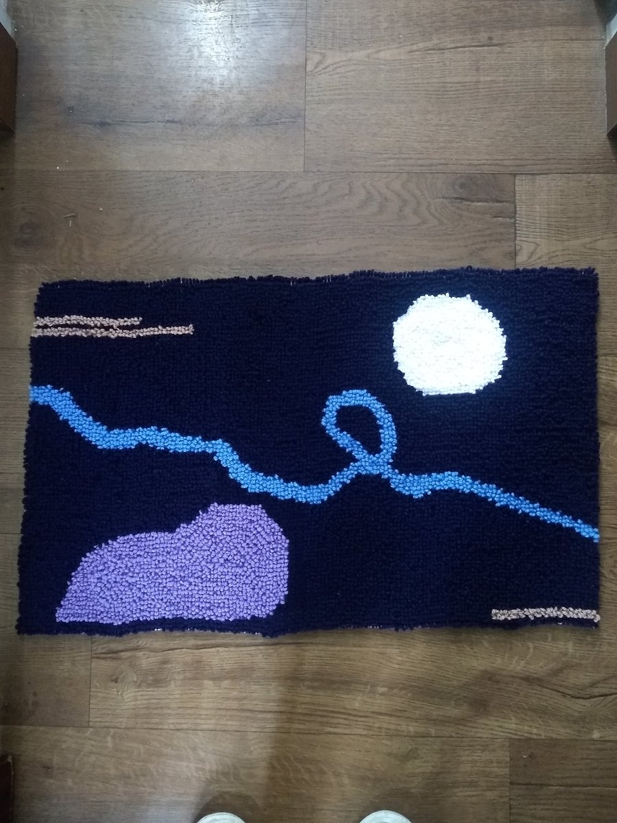 GabrielPorveio's tweet photo. Tapete Abstract 
Meu primeiro tapete feito a mão, pelo primeiro contato com essa técnica até que ficou bom, o que acharam?
Estou fazendo um rifa dele, cada nome por apenas R$10,00
Chama no privado para saber os nomes disponíveis 😉
#tapete #artist #arte  #art #abstractartist https://t.co/s98z6sfNFz
