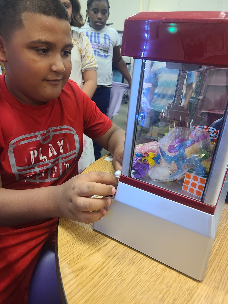 Oaks 4th grade tweet media