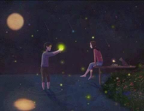 مرةُ في العمر يقفُ الانسان بجوار أحدهم ولا يودُّ التحرُك حتى لو فاتهُ العالم ♥️💭

 #قمر_الليله