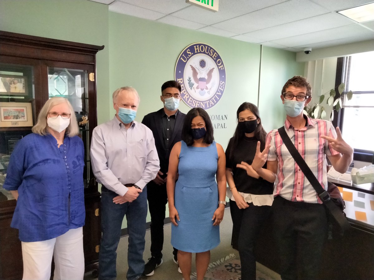 ssseattle_ccl's tweet photo. A huge THANK YOU to @RepJayapal and her staff for taking the time to meet with members of our #seattle southside chapter last week to discuss #climatechange and more! We are so appreciative for all of the great work that you do for your district! @citizensclimate https://t.co/zIP5Z8kWNy