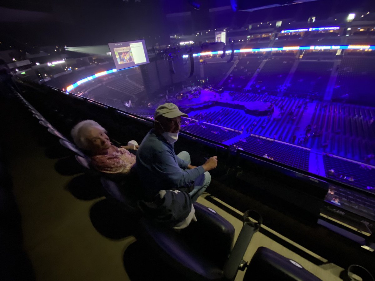 jmalseed's tweet photo. Mom-mom and Pop-Pop for some Blake Shelton - Heroes and Friends!
@blakeshelton @SmithworksVodka #bsdenver https://t.co/LTI5dfjwBj