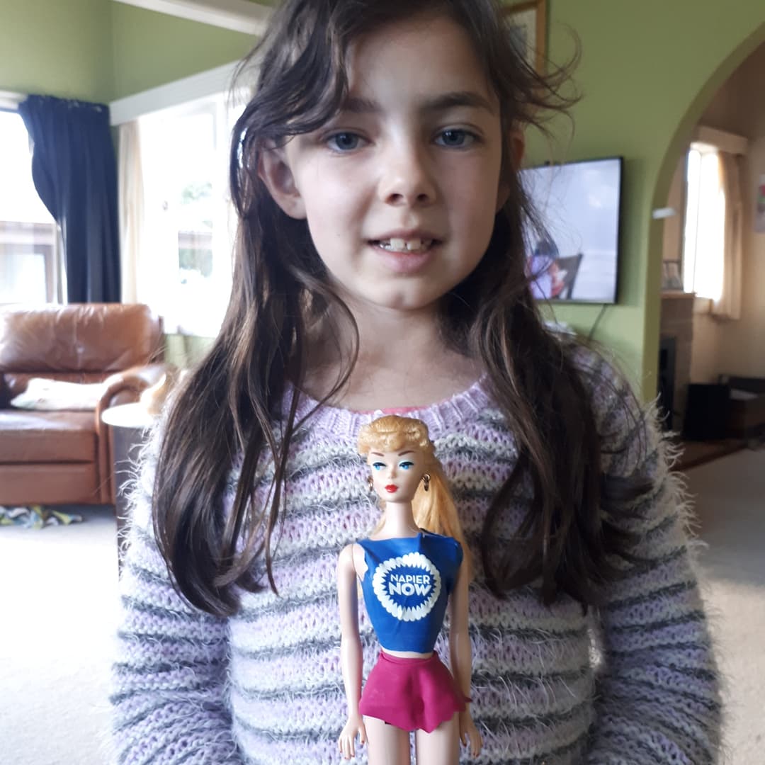 NapierinFrame's tweet photo. Today in #Lockdown #Microfashion:
Miss B cut up some balloons that had gone flat and turned then into clothes for her Barbie! https://t.co/p1sN3QqO6I
