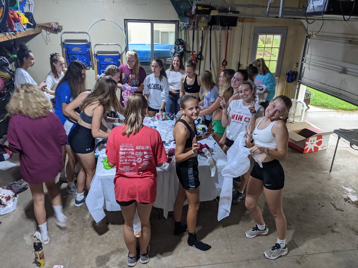 BojiXC's tweet photo. Giggles, laughing, talking and squealing as the girls tye-die sweatshirts. Wouldn't want it any other way! #family #relentless #kachow! #wearespeed https://t.co/mdfZUwb78F