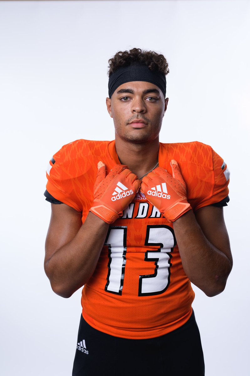🔥WR Room to finish it off🔥‼️<a href="/CPhil00/">Colton Phillips</a> @chrischildress_ <a href="/tajae_white12/">Tajae White</a> <a href="/clg915/">Christian Gadison</a>
