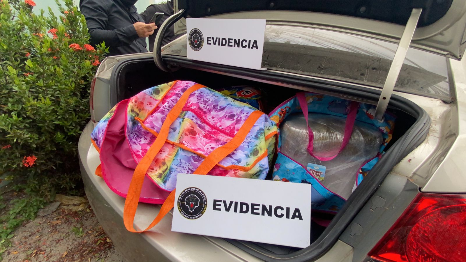 Bolsas donde estaba la droga, expresaron autoridades. 