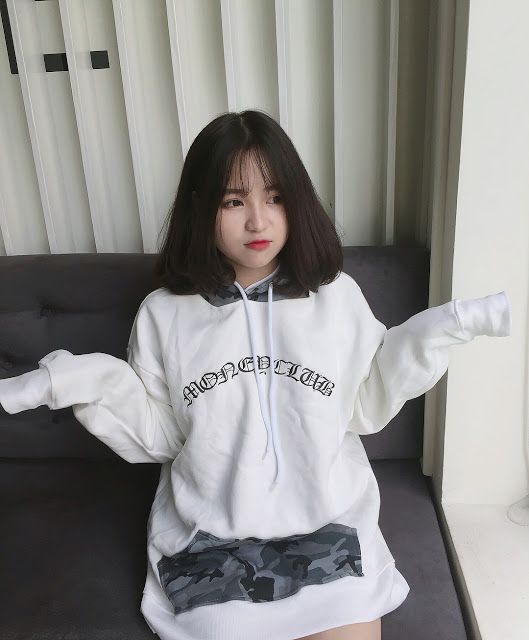LowrieVida's tweet photo. em là cô gái trà sữa trân châu https://t.co/qtqohVBprI