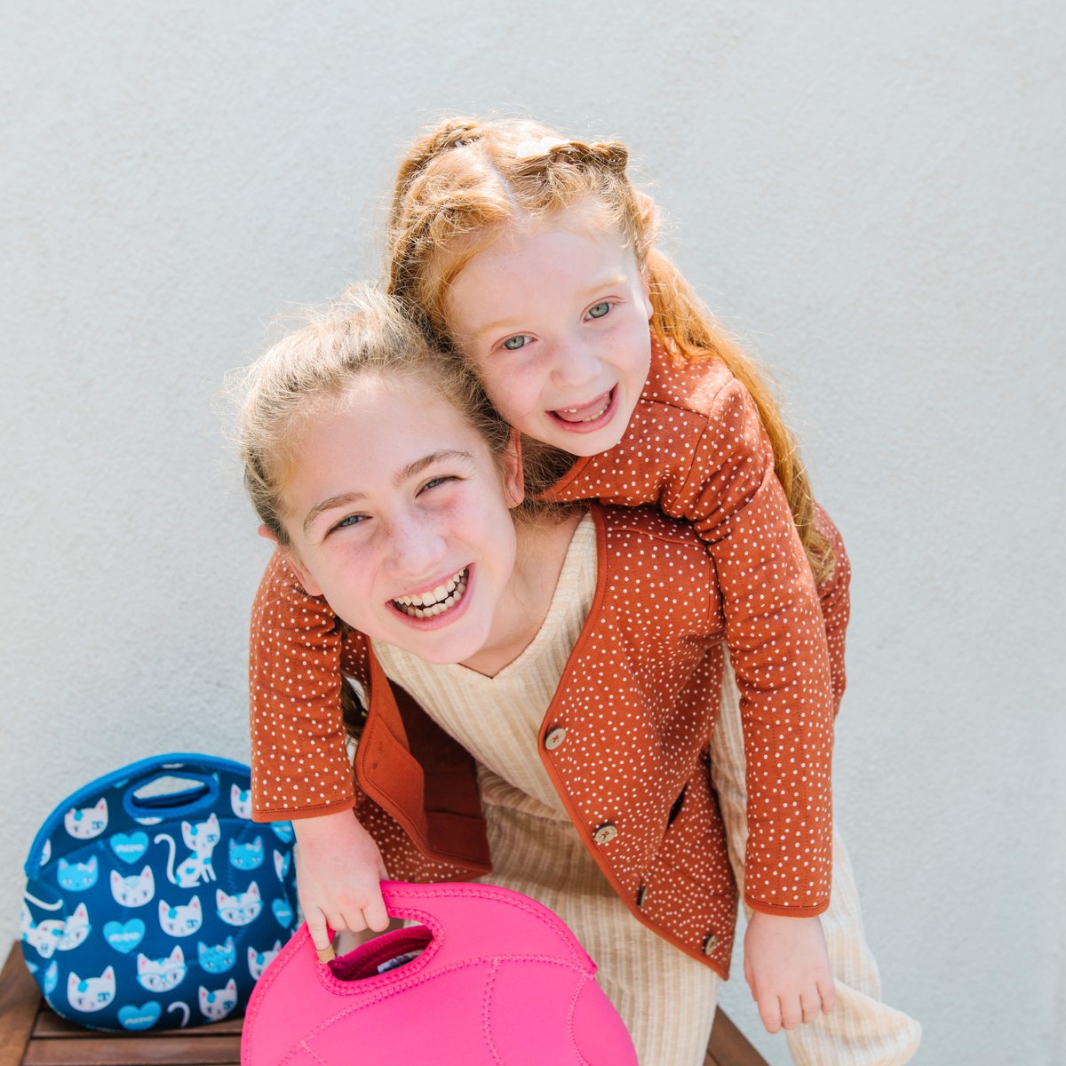 Celes_Tea's tweet photo. 👏🏻MY BACK TO SCHOOL LADIES!👏🏻 
Head to my blog to see all about our back to school picks! [sponsored] #KidsBTSBBxx
• @bananapandakids 
• @myfunkins 
• #thejogoball
• @smarTrikeUS  
• @striderite  
• #yipeswipes
https://t.co/IXpuoLCxlg https://t.co/j4uAY7uYOg