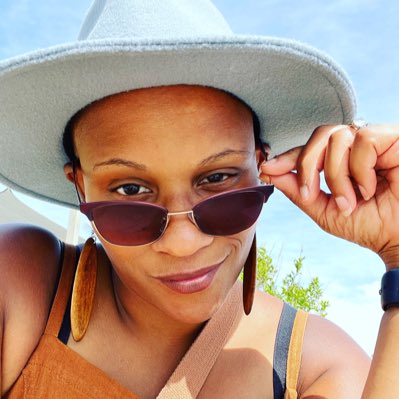 avqueen's tweet image. Oh hey, it’s been a minute #NewProfilePic